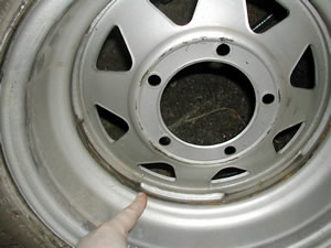 Score mark on rim
